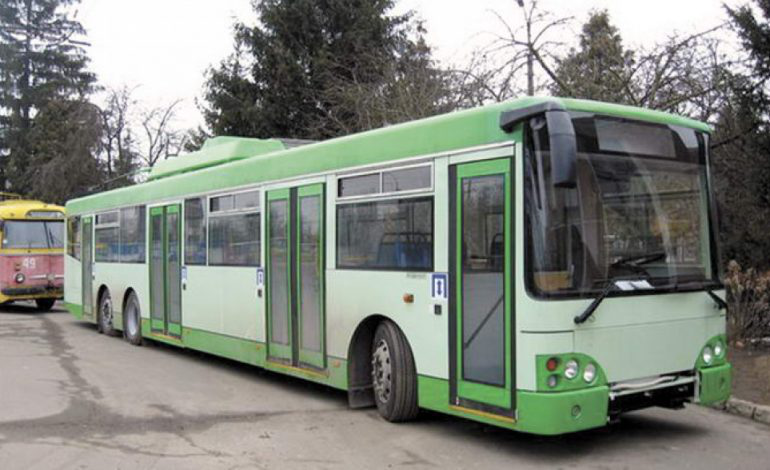 Через аварію тролейбуси з Луцька не їздять до Гаразджі