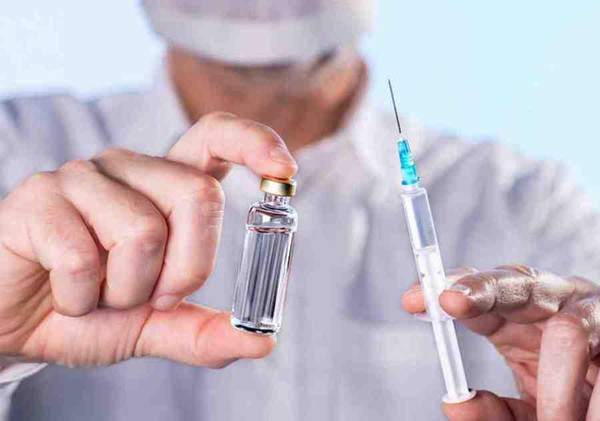 Чому українці уникають вакцинації: думка експерта