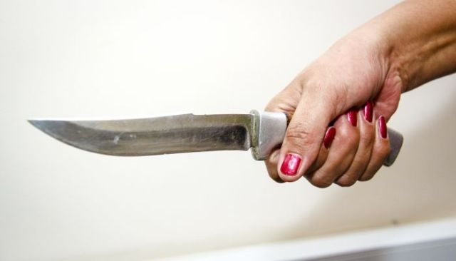 Дівчина у Ковелі поштирхала ножем свого 53-річного співмешканця