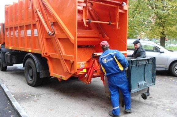 Антимонопольники змусили Луцькраду провести конкурс на вивезення сміття