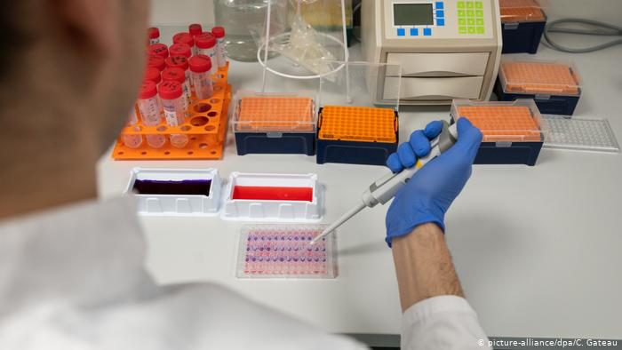 Смертельний коронавірус зафіксували у Франції, Австралії та Непалі