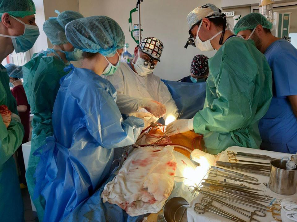 Ковельські лікарі роблять складну операцію на відкритому серці