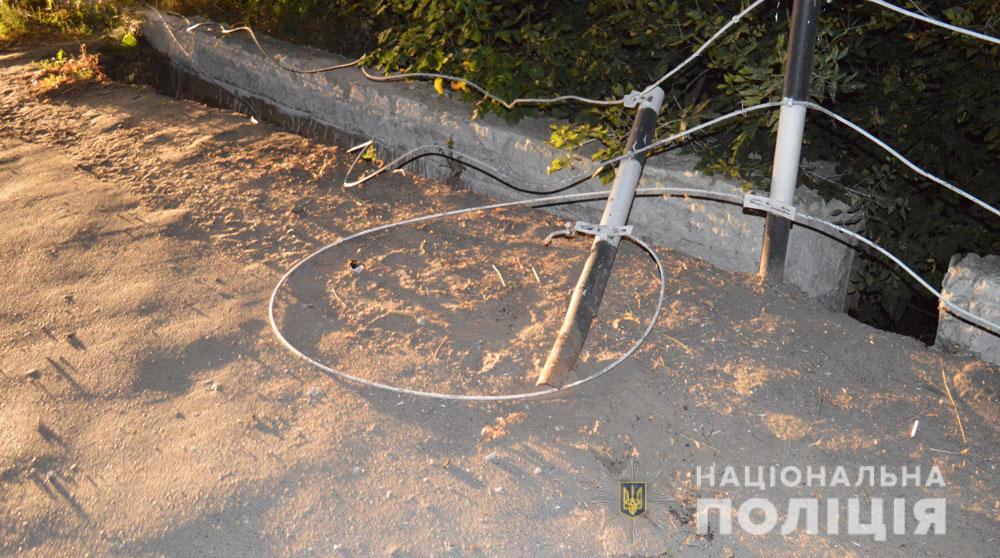У Шацьку мотоцикл врізався у бетонну опору: водій загинув