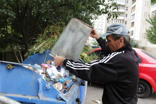 Штрафи від 500 гривень чи громадські роботи: лучан хочуть карати за несортоване сміття