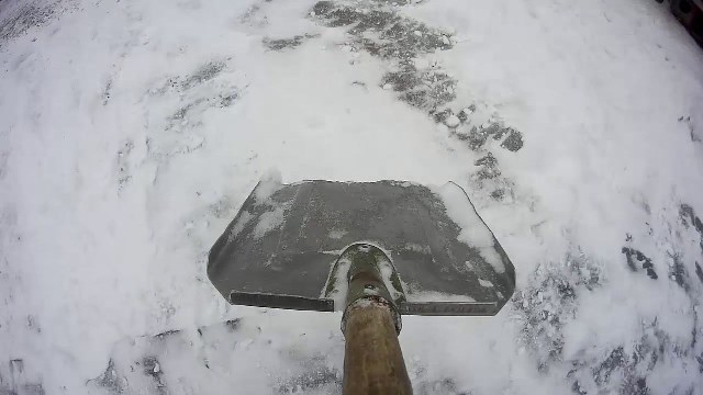 У Черкасах мер витратив мільйон гривень на «прибирання снігу»