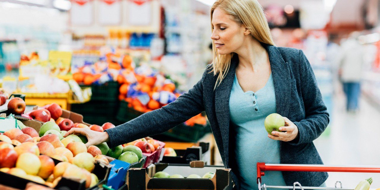 Вживання фруктів під час вагітності сприяє розумовому розвитку майбутньої дитини