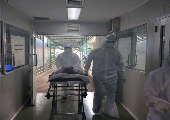 17 смертей в Україні: усі з коронавірусом, але не всі померли від нього