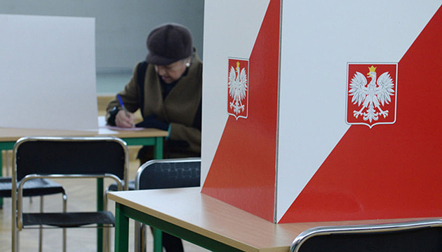 Через коронавірус президентські вибори в Польщі можуть відбутися заочно