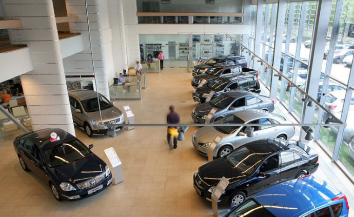 Коронавірус: продажі автомобілів в ЄС знизилися на 55 %