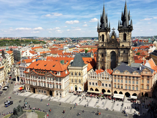 Чехія відкриває кордони для іноземців