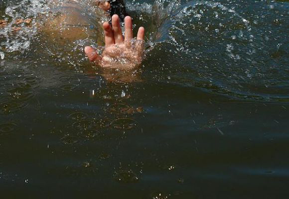 Зник три дні тому: на Волині в озері втопився чоловік