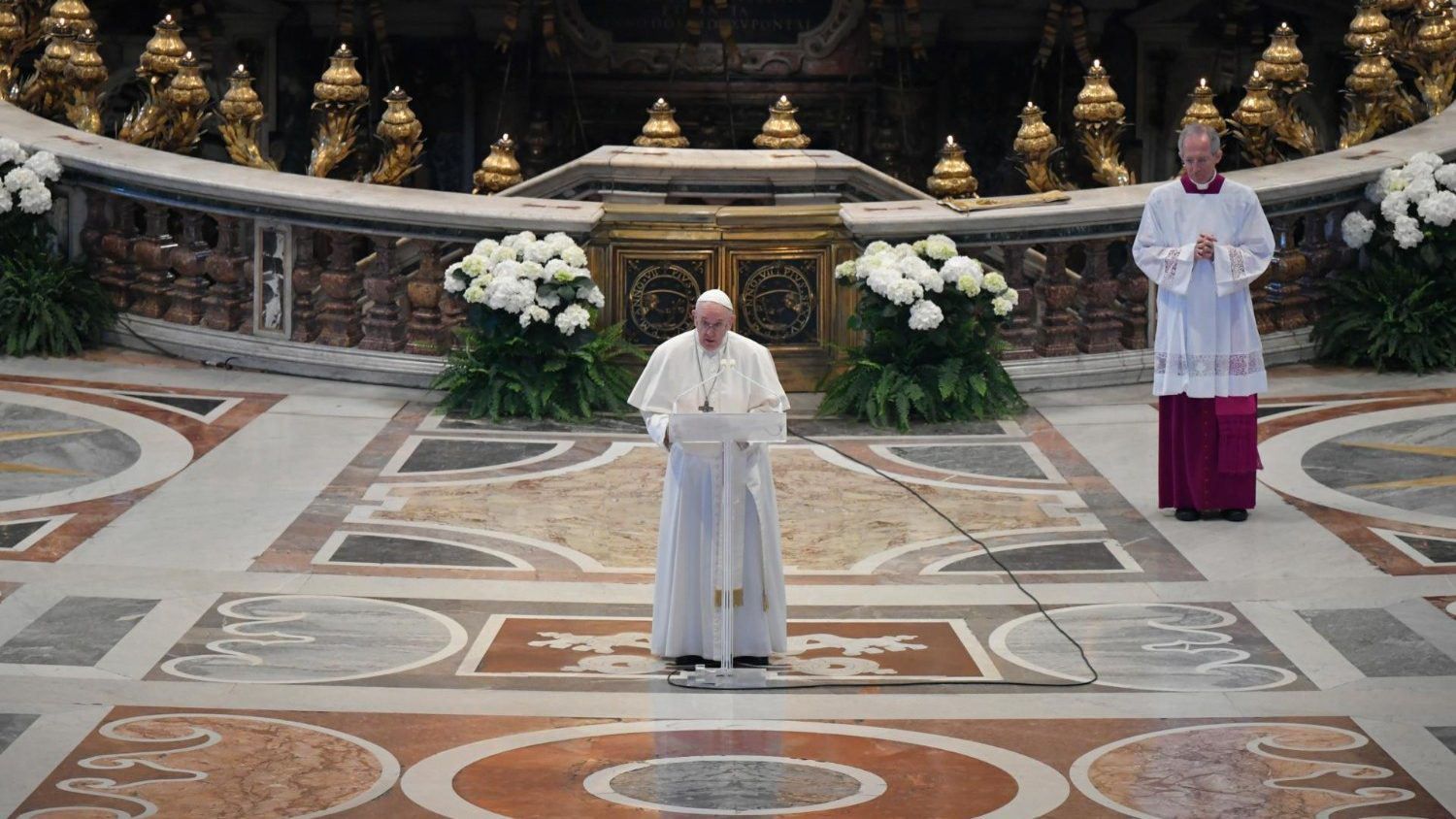 Папа Франциск провів перше публічне богослужіння після карантину