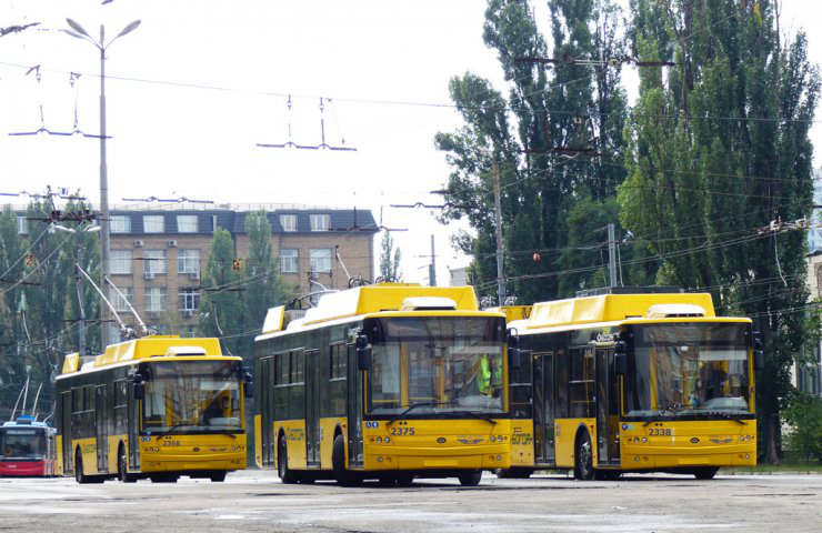 Харків отримав 57 тролейбусів від луцького «Богдана»