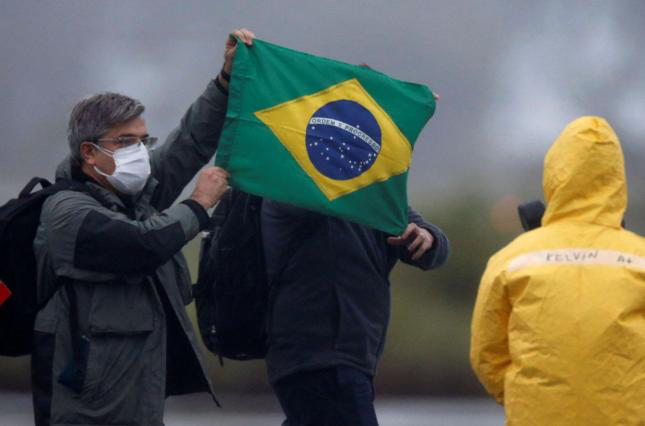 У Бразилії закривають доступ до коронавірусної статистики