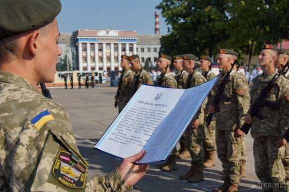 Луцький військкомат оголосив про призов у червні-липні