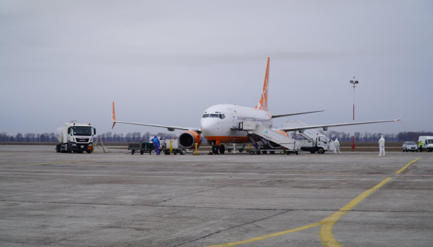 Від сьогодні Україна поновлює міжнародне авіасполучення