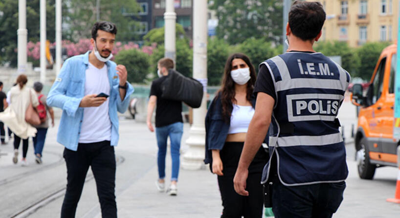Штраф $130 за перебування без маски в громадському місці: у Стамбулі – нові правила