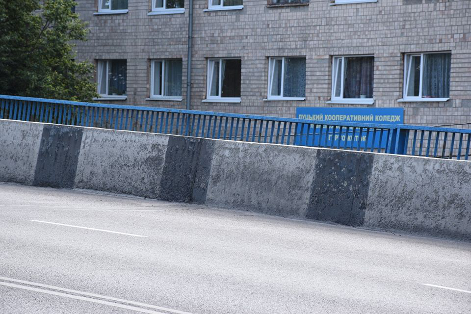 У Луцьку відремонтують огорожі на мостах (фото)