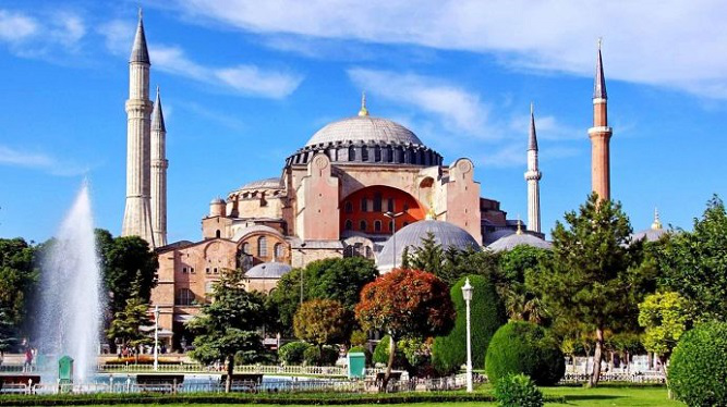 Собор Святої Софії у Стамбулі отримав статус мечеті