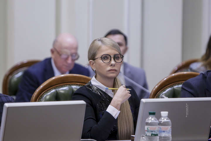 У мережі з’явилися пікантні фото Юлії Тимошенко в Раді
