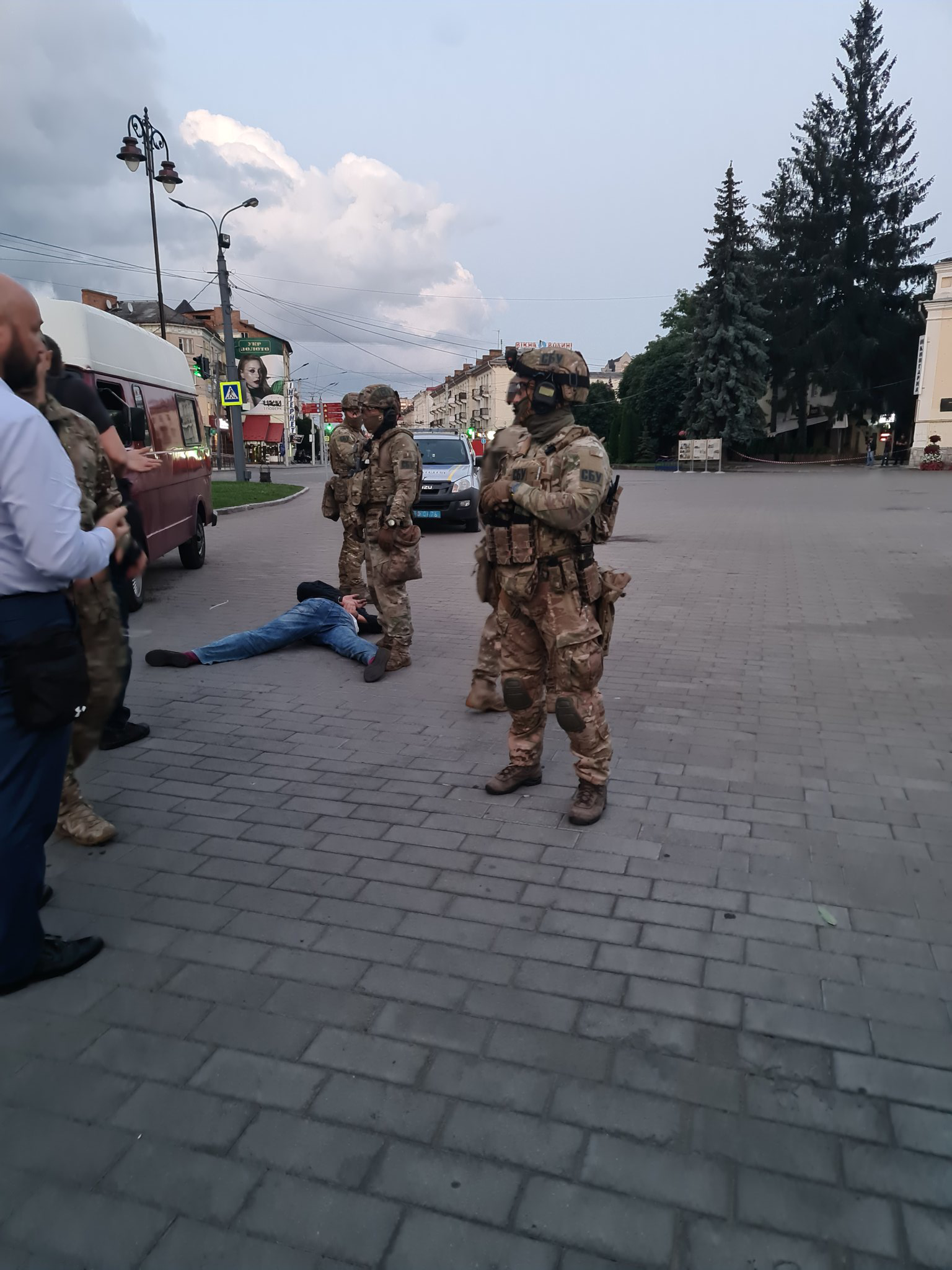 Захоплення заручників у Луцьку: чим керувався і як поводився терорист