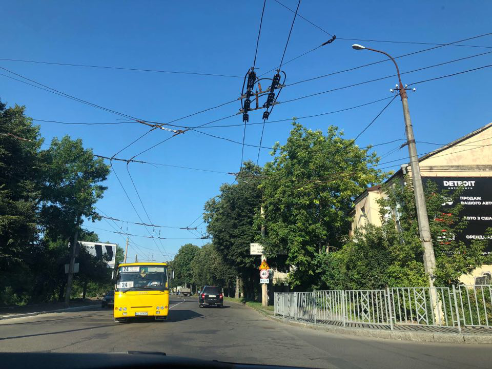 Весь громадський транспорт у Луцьку працює
