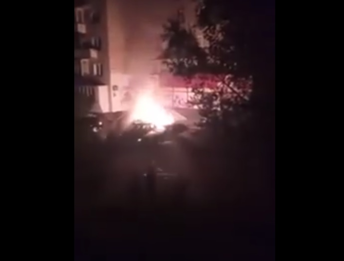 У Луцьку вночі згоріло авто (відео)