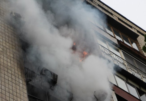 У Володимирі горіла квартира: в пожежі загинув чоловік