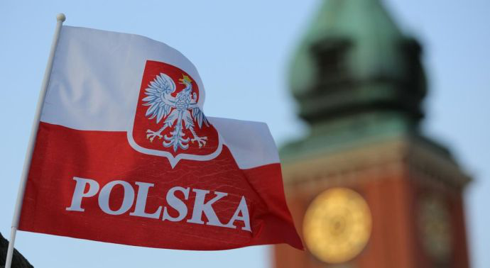 В Польщі посилюють карантин