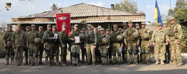 На фронті відзначили військових 14 ОМБР (фото)