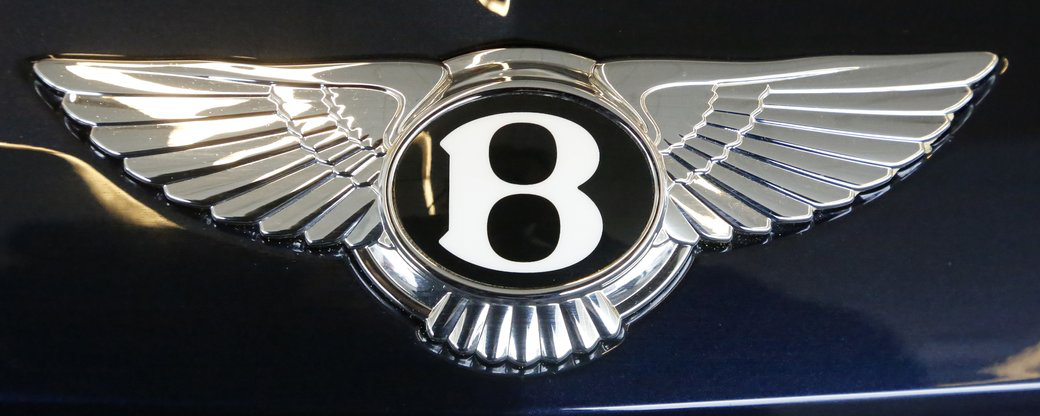 Bentley через 10 років випускатиме лише електрокари
