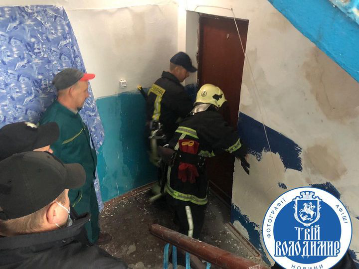 У Володимирі-Волинському у квартирі виявили труп чоловіка