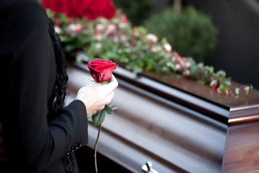 Лучанам дали по дві тисячі на поховання рідних