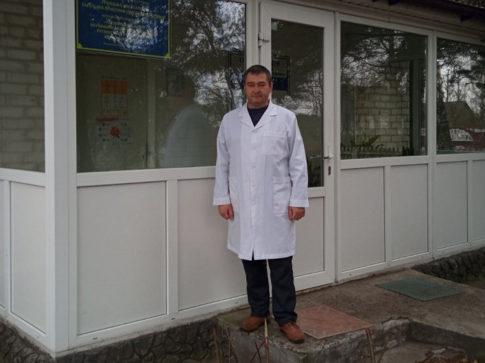 «Додалося роботи під час коронавірусу»: фельдшер з Ратнівщини розповів про сільську медицину