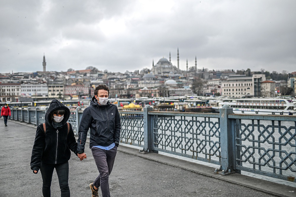У Туреччині запровадили комендантську годину, а у вихідні - цілодобову