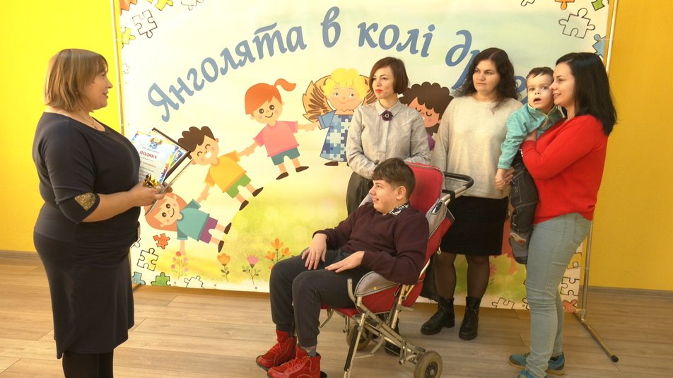 Благодійний фестиваль для дітей з аутизмом у Луцьку провели онлайн