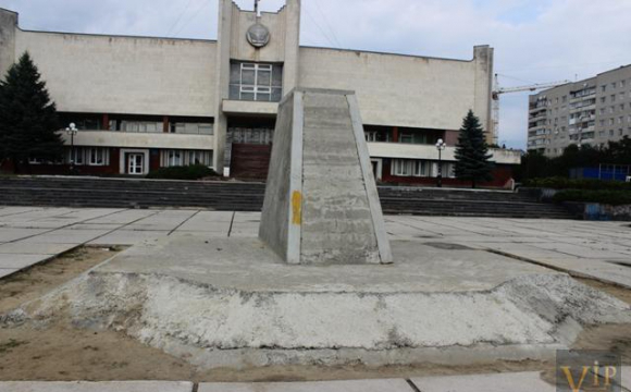 У Луцьку відремонтують школу №13 та приміщення РАЦСу