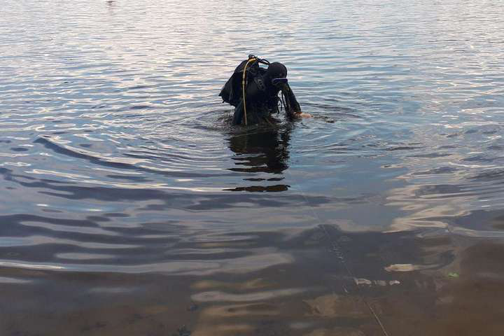 У Нововолинську в озері знайшли тіло жінки