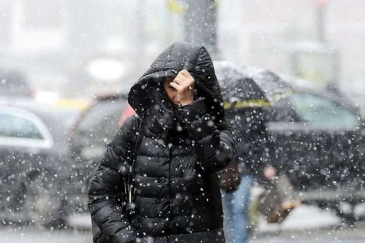 Дощ зі снігом і сильний вітер: погода в Луцьку на понеділок, 25 січня