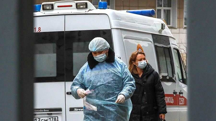 За добу в Україні – 3 776 нових випадків коронавірусу