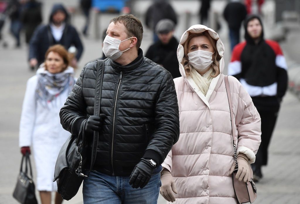 Коронавірус в Україні: за добу зафіксували 2394 випадки, понад 11 тисяч осіб одужали