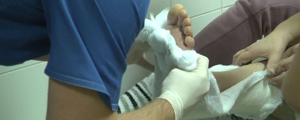 Переломи, забої, розтягнення: у Луцьку через ожеледицю травмувалося 37 людей