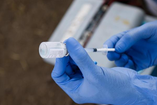 Хто і як може реєструватися для отримання вакцини проти COVID на Волині