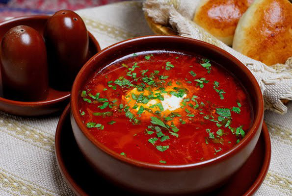 Український борщ втрапив до рейтингу найсмачніших супів світу