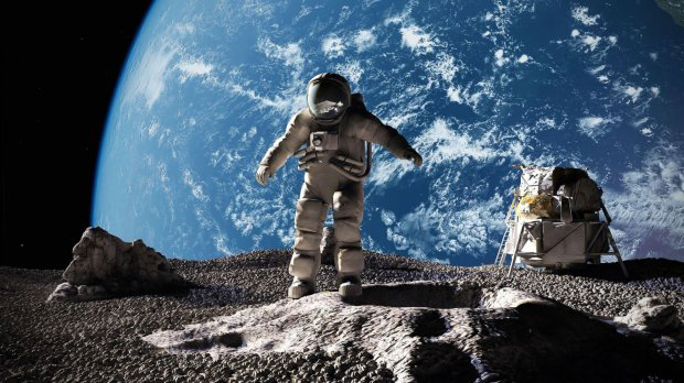 NASA планує відправити першу жінку на Місяць