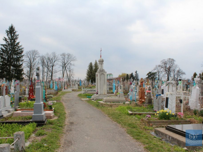 У Володимир-Волинській громаді шукають нове місце для кладовища