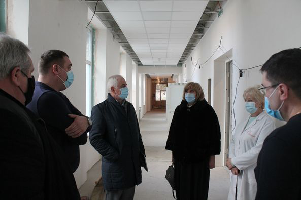 У Луцьку завершують реконструкцію приймального відділення обласної лікарні
