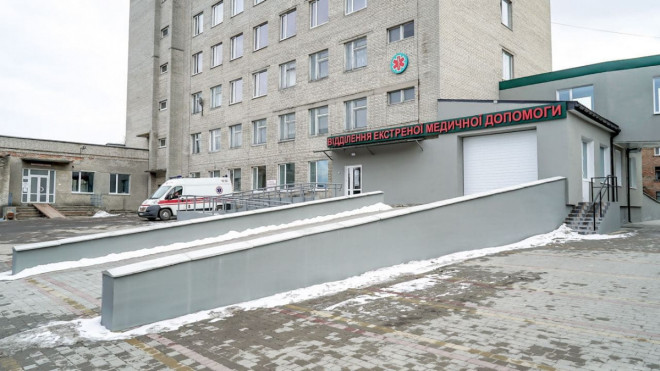 Показали, як змінилося приймальне відділення лікарні в Нововолинську після ремонту (відео)