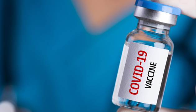 У Франції понад 5 млн осіб вакцинувалися від коронавірусу