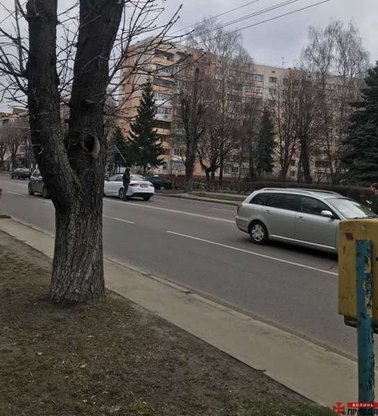 Аварія на «крайслері» в Луцьку: авто – не Дарія Зажицького, а орендоване